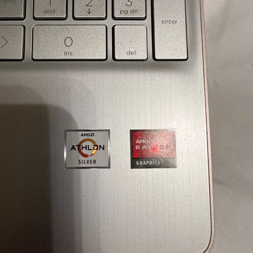 Like new HP Laptop 15-ef1073wm Rose Gold